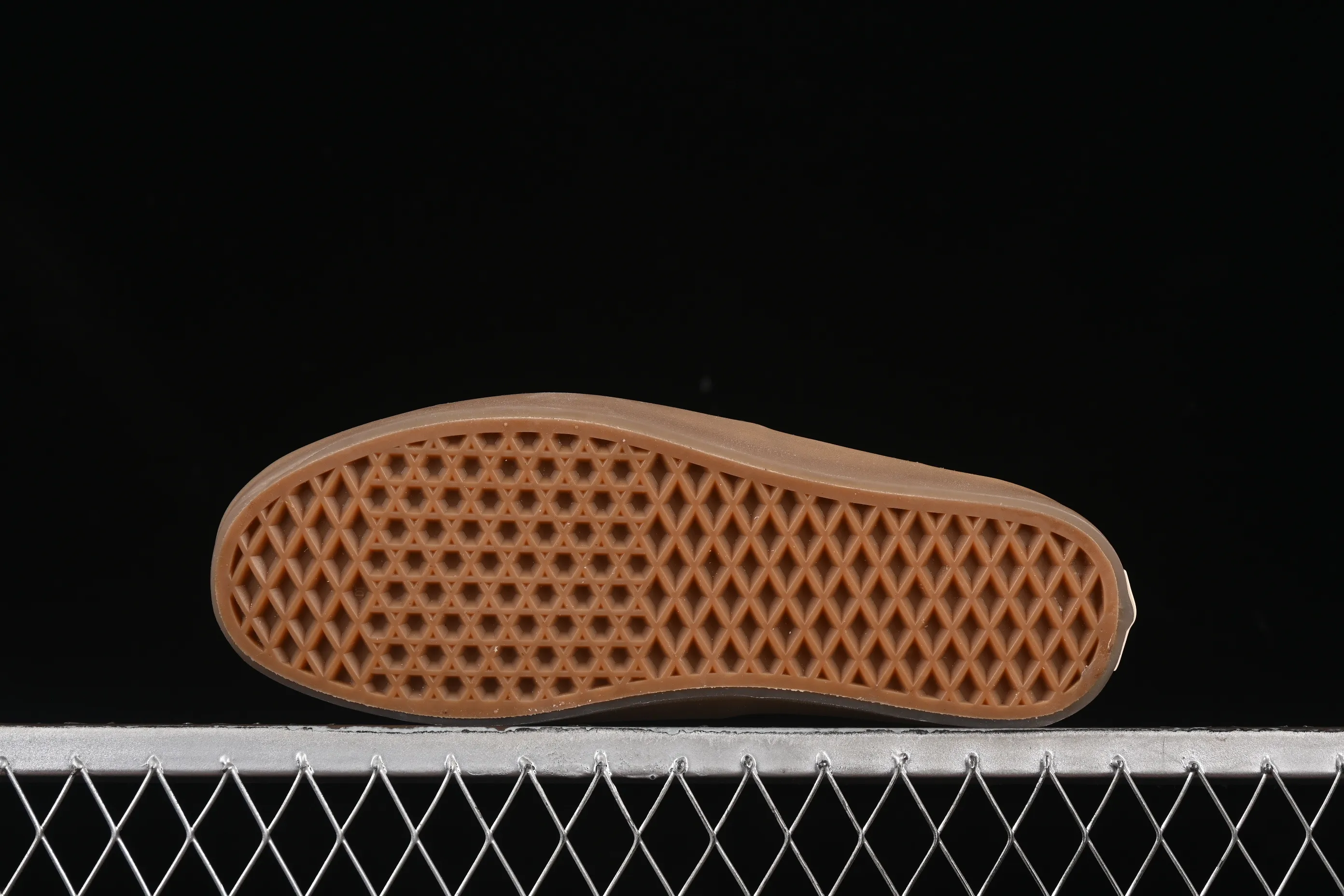 All categories Vans Vans series Vans Low Vans low top Vans Premium Authentic suede retro translucent raw rubber sole casual sneakers VN000CRQBYS
